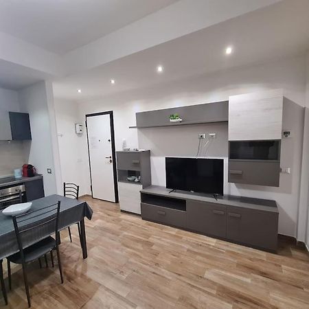 Apartment Garibaldi Pavia Eksteriør billede