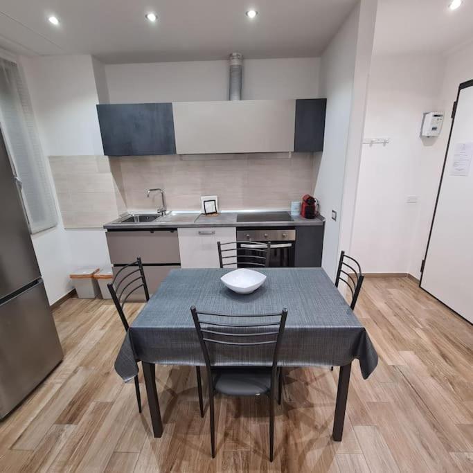 Apartment Garibaldi Pavia Eksteriør billede
